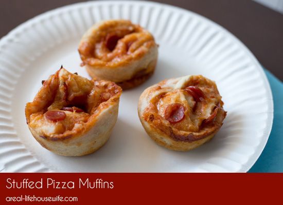Stuffed Pizza Muffins – Quick and Easy Dinner Idea