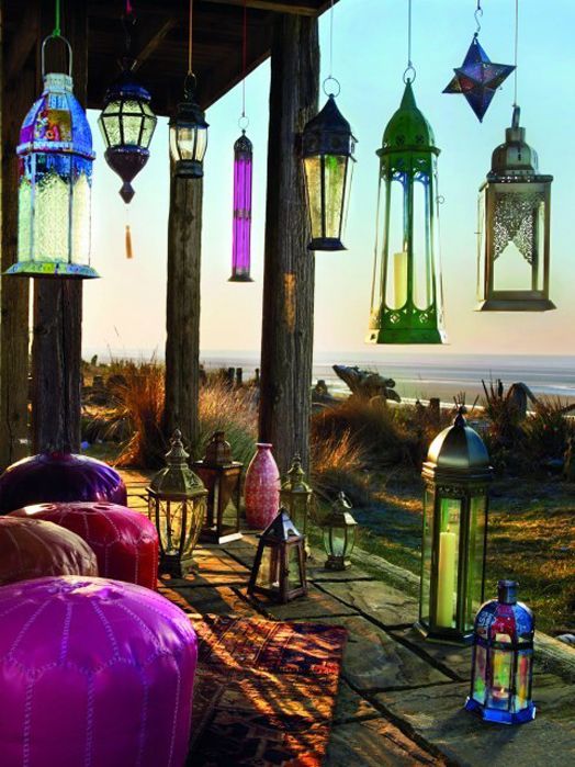 Very fun relaxed bohemian #Moroccan terrace #design with a view. Its all about t