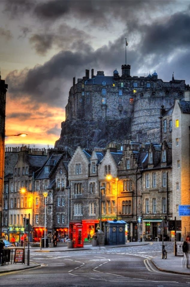 10 Most Beautiful Castles around the World | Incredible Pictures, Edinburgh Cast