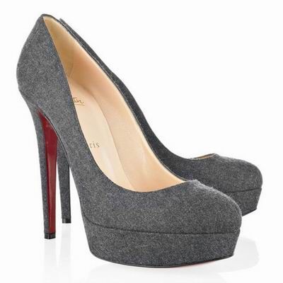 $139.30  Save: 82% offDiscount Christian Louboutin Bianca 140mm Flannel Pumps Gr