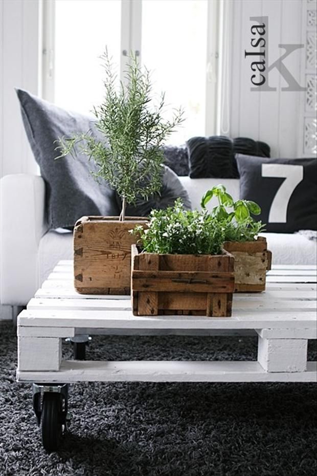 35 Amazing Uses For Old Pallets