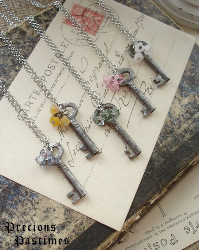 Antique Skeleton Key Necklaces.