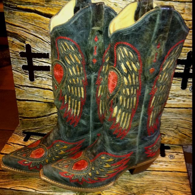 Corral black wing and heart cowgirl boots at RiverTrail in North Carolina.