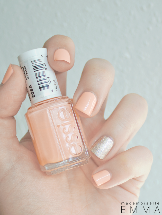 Essie – A Crewed Interest & Beyond Cozy  Loving the combination of the soft peac