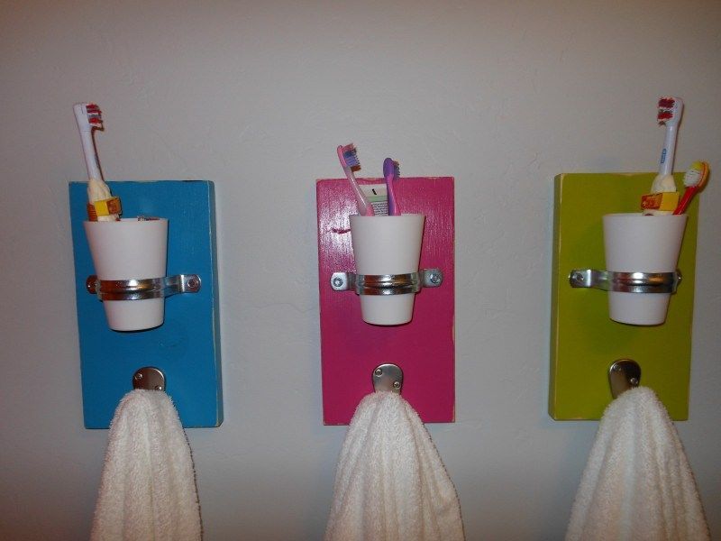 Great idea for multiple kids sharing the bathroom.  Keep the counter clutter und
