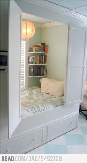 Hidden bed! Would be a perfect readying nook.