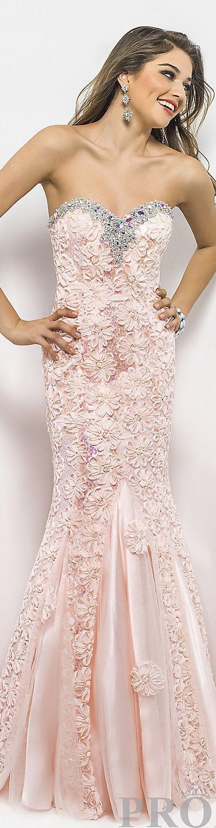 I wish I had a reason to wear this dress! Glitter prom dress