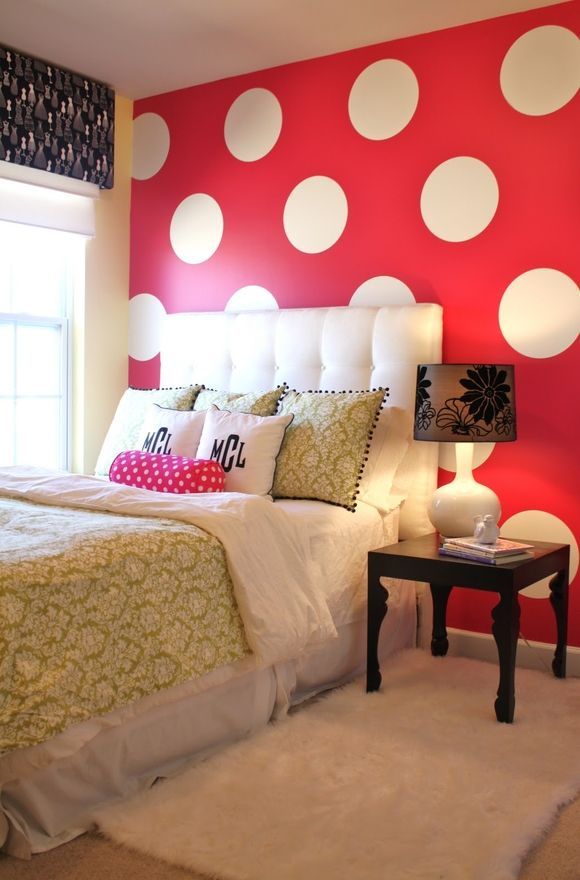 Kennedy wants her room in red. I like this. Now who would paint the polka dots?