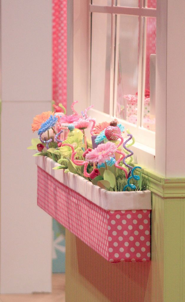 Love this idea- cute for a kids room. My girl would love this! Her very own flow