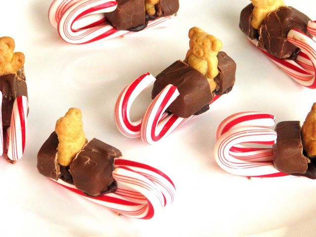 Milky Way/Teddy Graham/Candy Cane Sleds! Adorable!