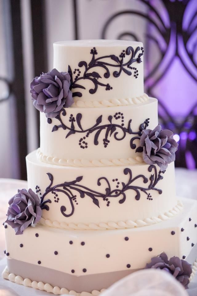 purple and grey wedding cakes | Purple and grey wedding cake – but square cake |