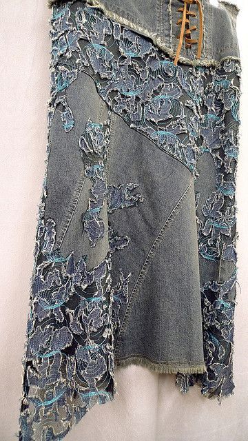 reconstructed denim skirt with lace- try to make one? No way…or is there?