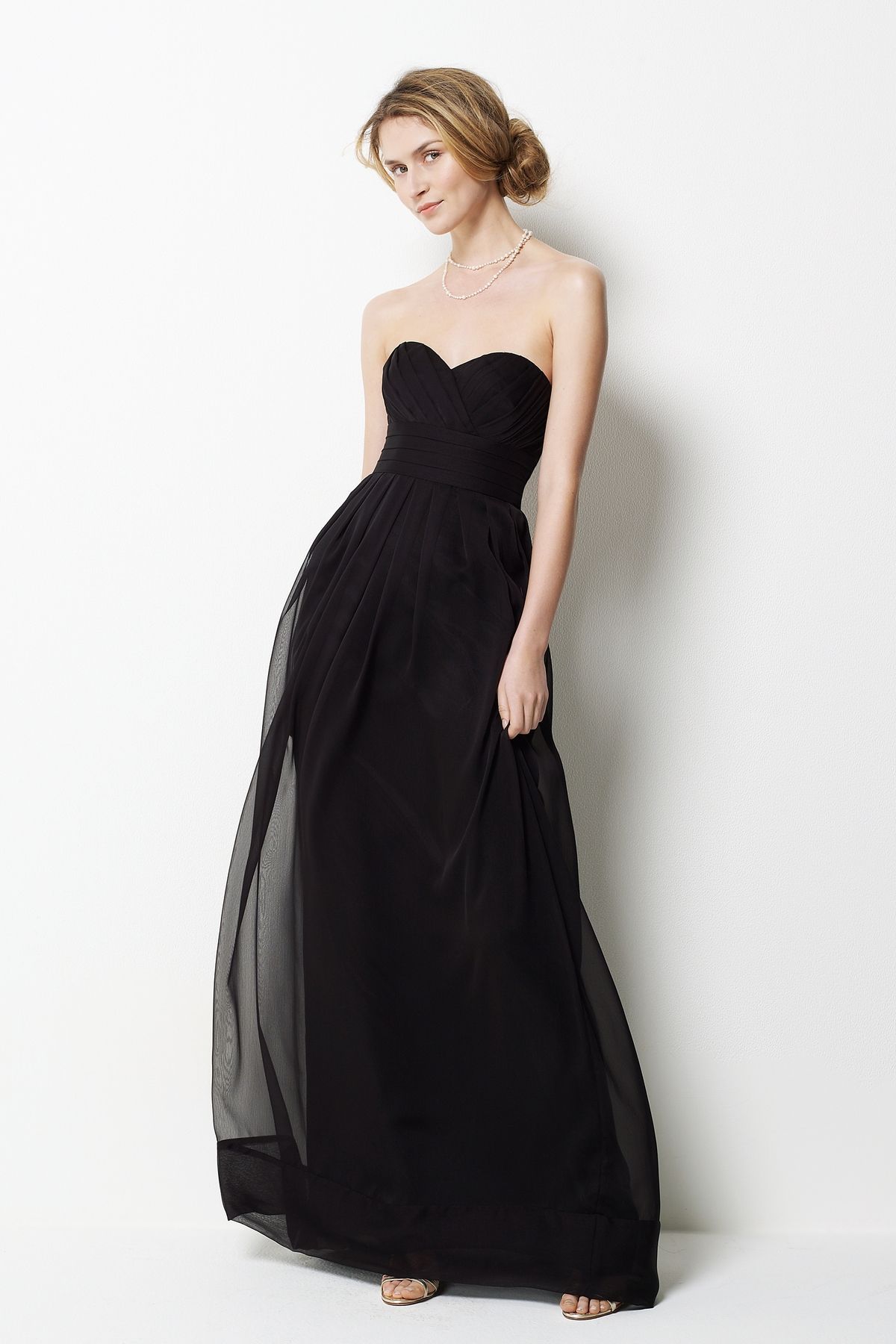 Sweetheart neck with empire waist floor-length chiffon gown