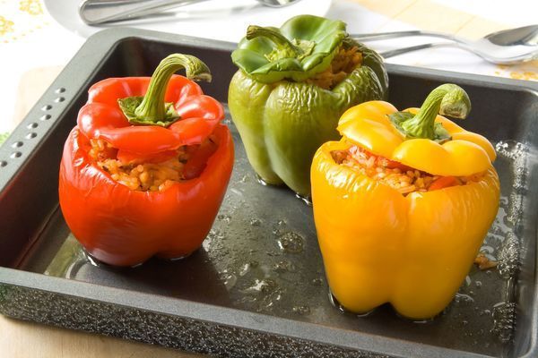 Vegetarian Recipe: Simple Stuffed Peppers