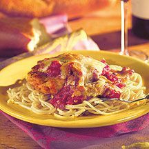 Weight Watchers Chicken Parmesan is by far my favorite “diet” recipe. It’s so ea