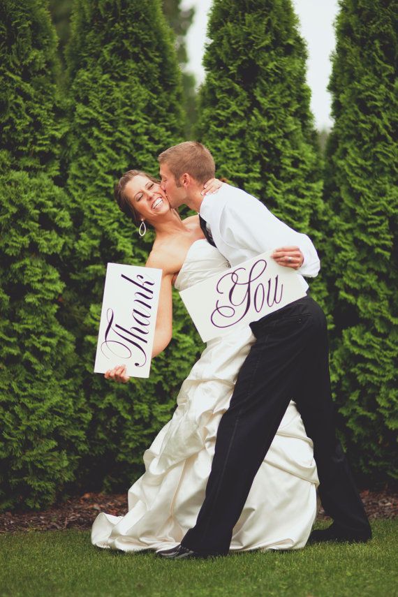 A photo you can include in your thank you notes. | 42 Impossibly Fun Wedding Pho