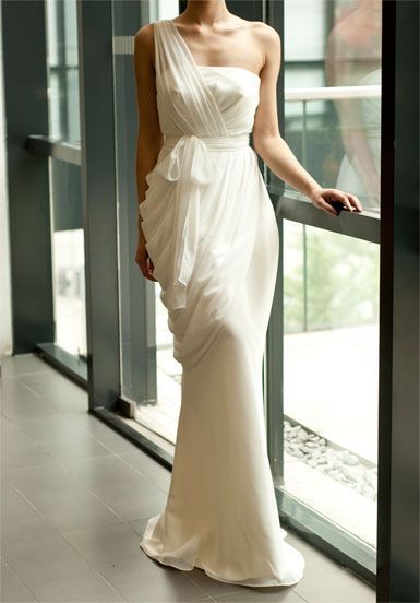 Fashionable One Shoulder Morality Wedding Dress