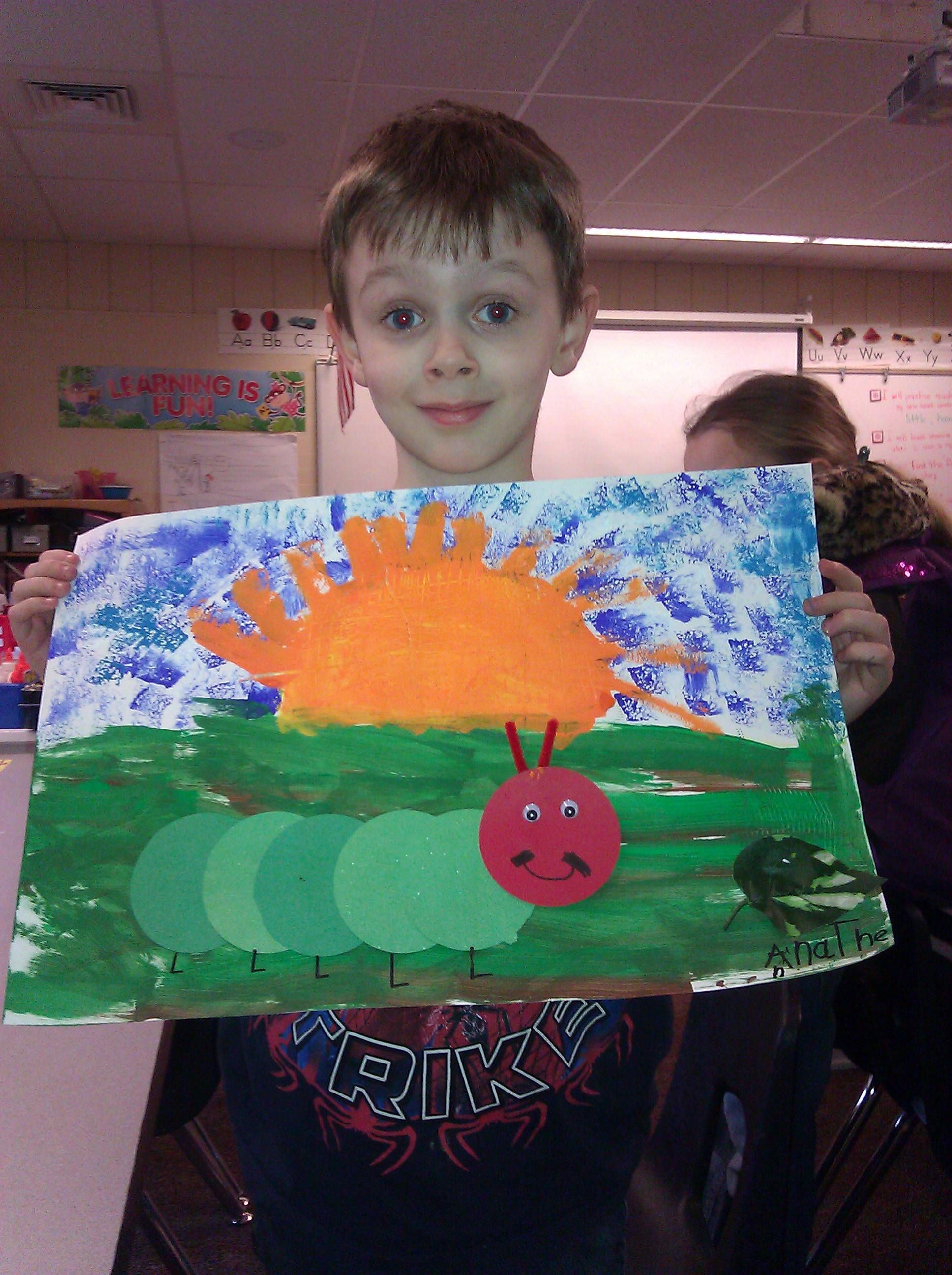Hungry Hungry Caterpillar by Eric Carle arts and crafts for kindergarteners.  Us