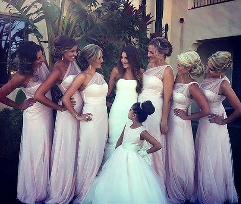 I am in love with those bridesmaids dresses! @ wish-upon-a-weddingwish-upon-a-we