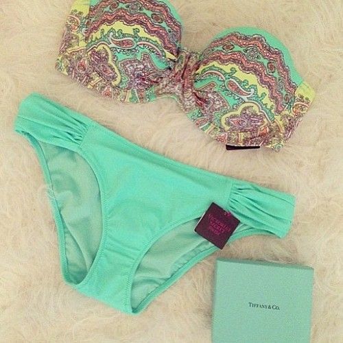 Ill take the bathing suit and whatevers in that box, thanks.