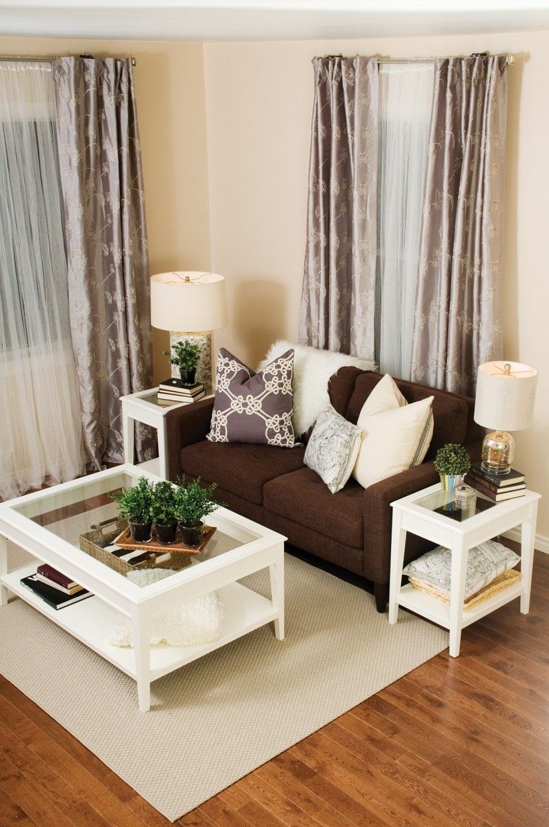 living room decor idea brown couches