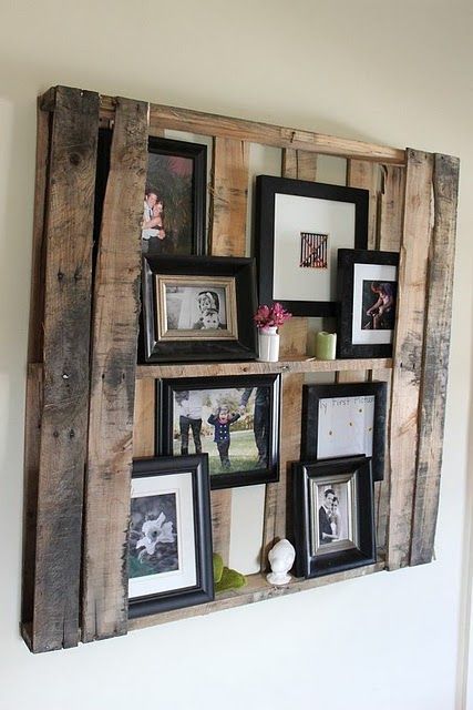 pallet wall art/photo gallery, this would look great in my family room :)