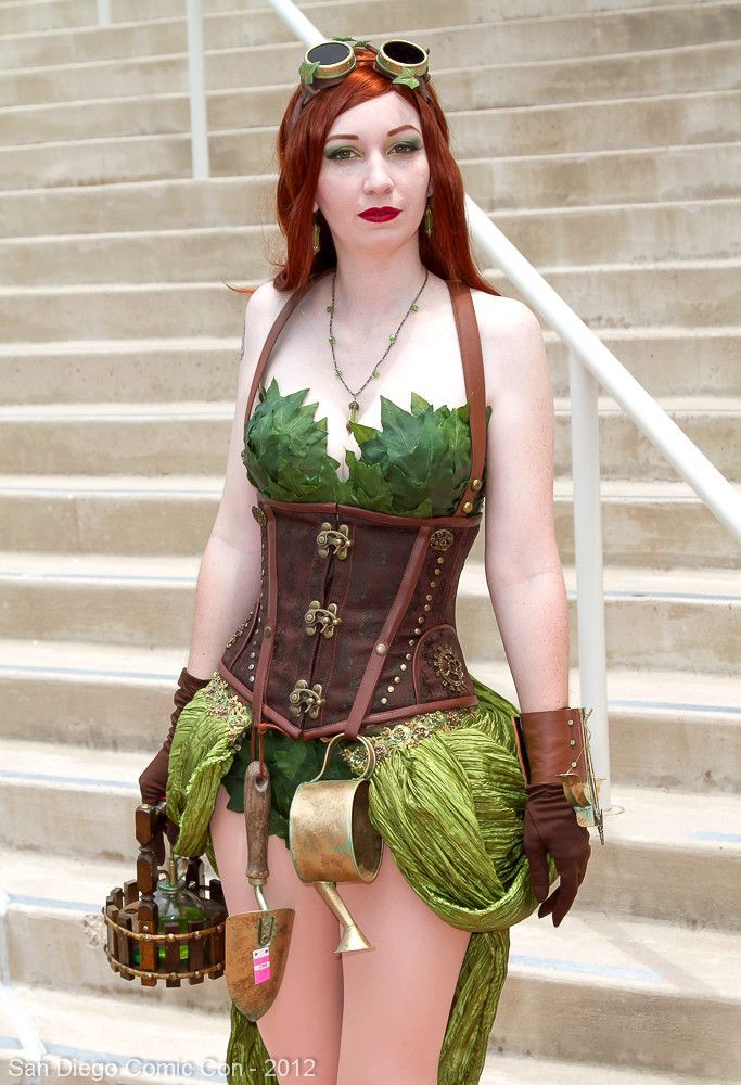 Poison Ivy Steampunk at San Diego Comic Con – Imgur