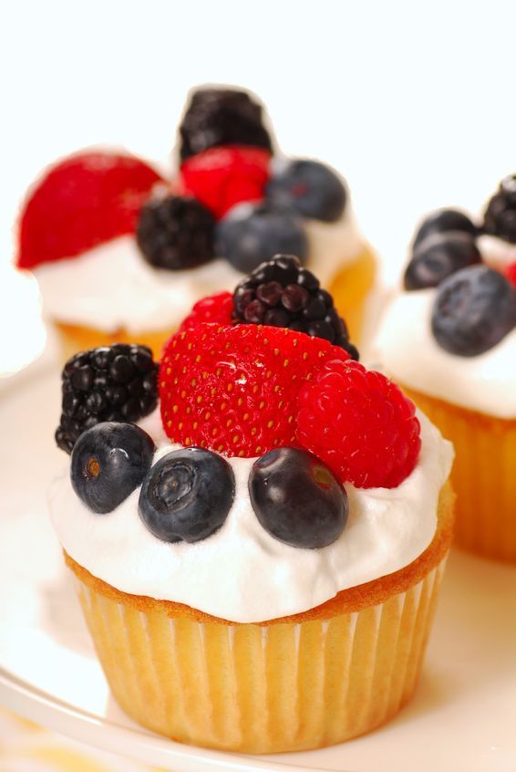 Skinny Vanilla Cupcakes | Skinny Mom | Tips for Moms | Fitness | Food | Fashion