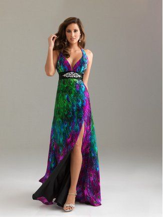 this dress is really pretty all my favorite colors.