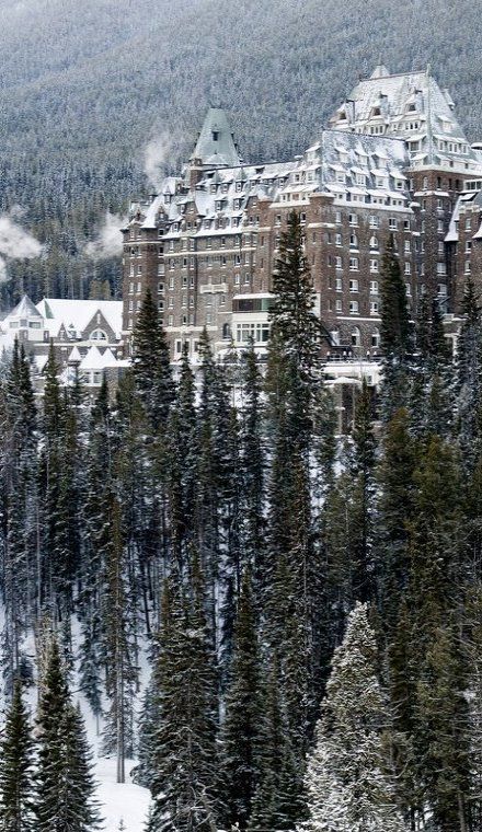 Chateau Banff Springs, Banff, Alberta, Canada (by robert_goulet on Flickr) Ive a