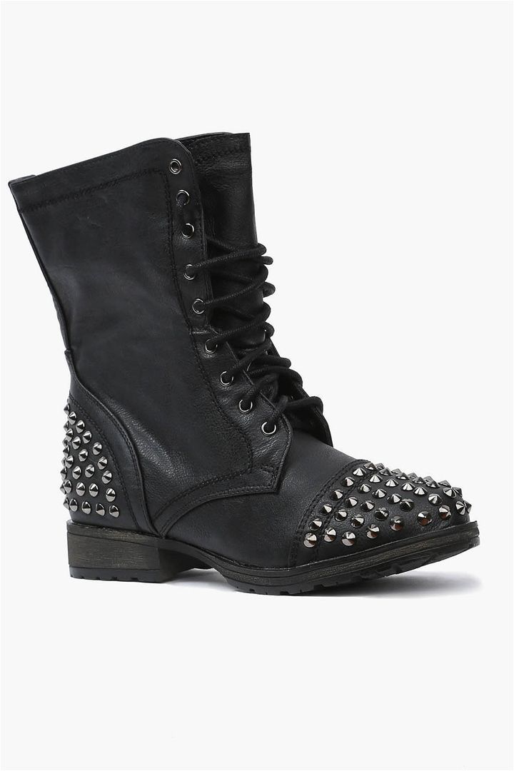 Rylie Studded Combat Boots – Black