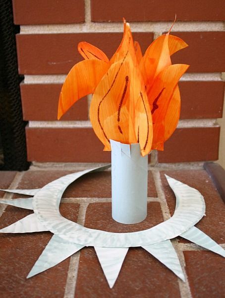 Crafts for Kids: Make a Statue of Liberty Crown and Torch – Buggy and Buddy