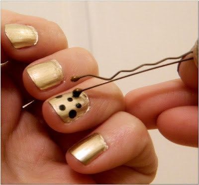 For DIY dots, just use a bobby pin. | 27 Lazy Girl Nail Art Ideas That Are Actua