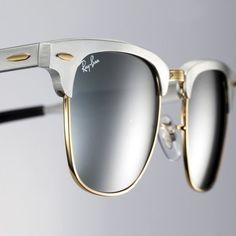 great idea as a gift…..ray bans, just $12.99! dont miss it!