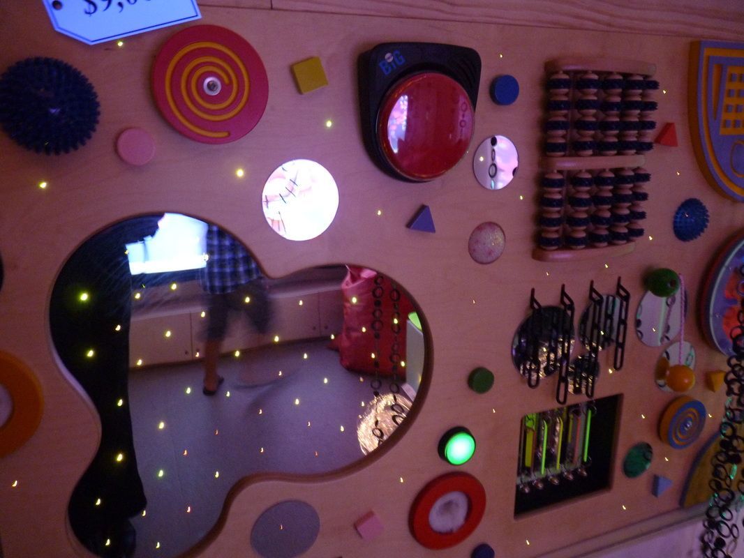 I think I need some lights for my sensory wall- this looks so beautiful!  Sensor
