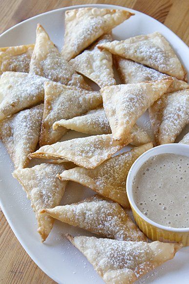 Pumpkin Pie Wontons with a Creamy Maple Dip — I doubt Id ever make these, but t