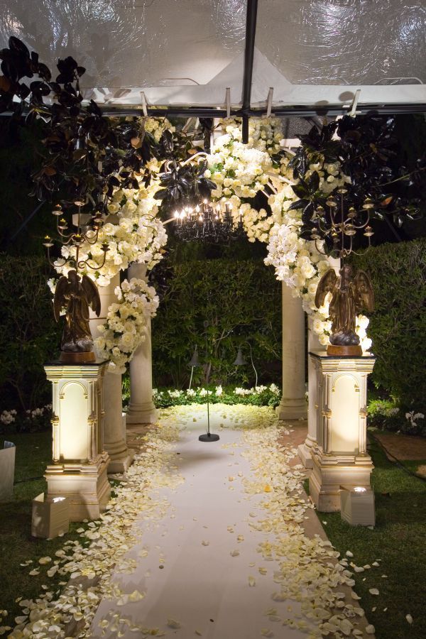 A dramatic, gothic wedding at @Beverly Hills Hotel by Mindy Weiss.