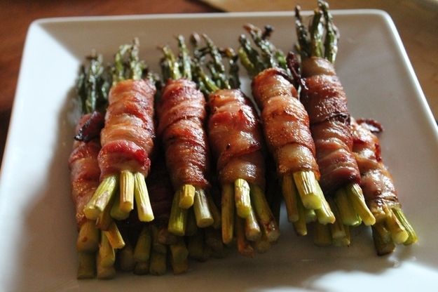 Bacon-Wrapped Asparagus | 50 Thanksgiving Foods Full Of Bacon