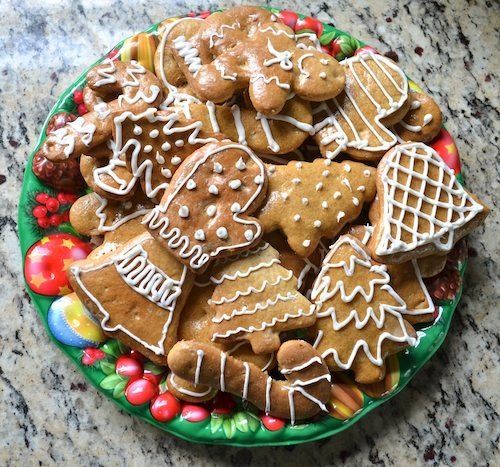 Christmas in Slovakia, Recipe for Medovniky Spice Cookies. Holidays Around the W
