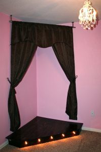 DIY Kids Stage – make a corner of her bedroom into a stage – add curtains, a lig