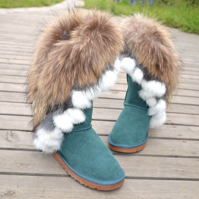 So sweet and classy! Uggs boots