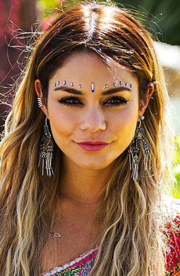 The 10 Most Interesting Coachella Beauty Looks | Her Campus