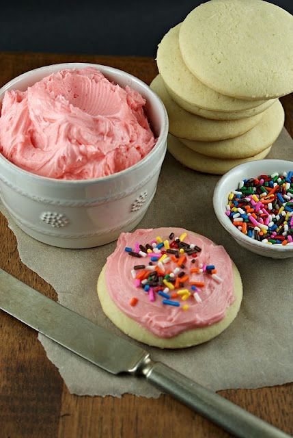 the recipe for those addictive super soft pink frosting sugar cookies!