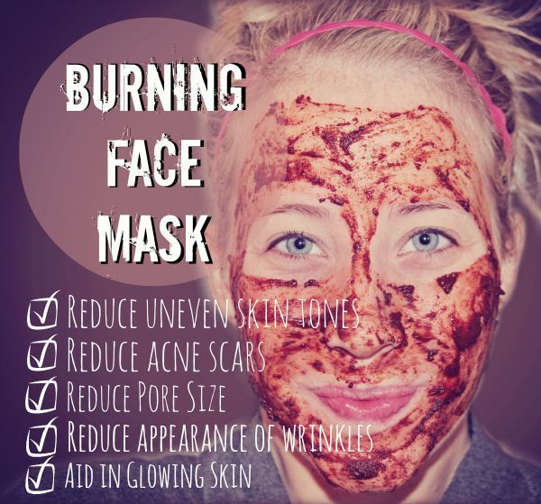 This mask made with nutmeg, cinnamon, lemons, and honey will help reduce acne sc