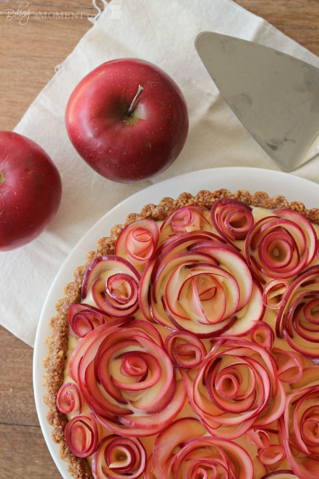 Apple Rose Pie – beautiful! This lo