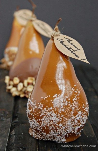 Caramel dipped pears {these are gor