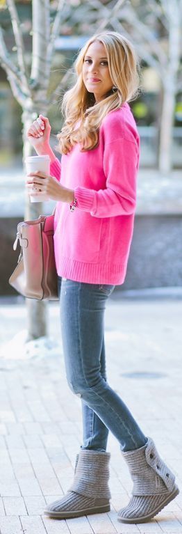 New Fashion Ugg Boots and Pink Blouse Simple Fall Look