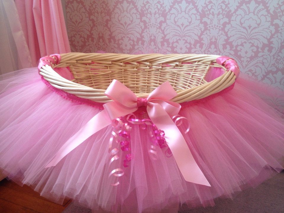 This is SO CUTE for a basket !