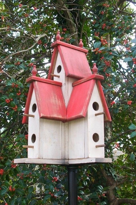 Large Victorian Birdhouse by kgw158