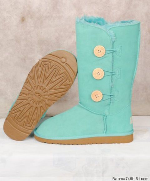 Light Blue Ugg Boots!! I love the c